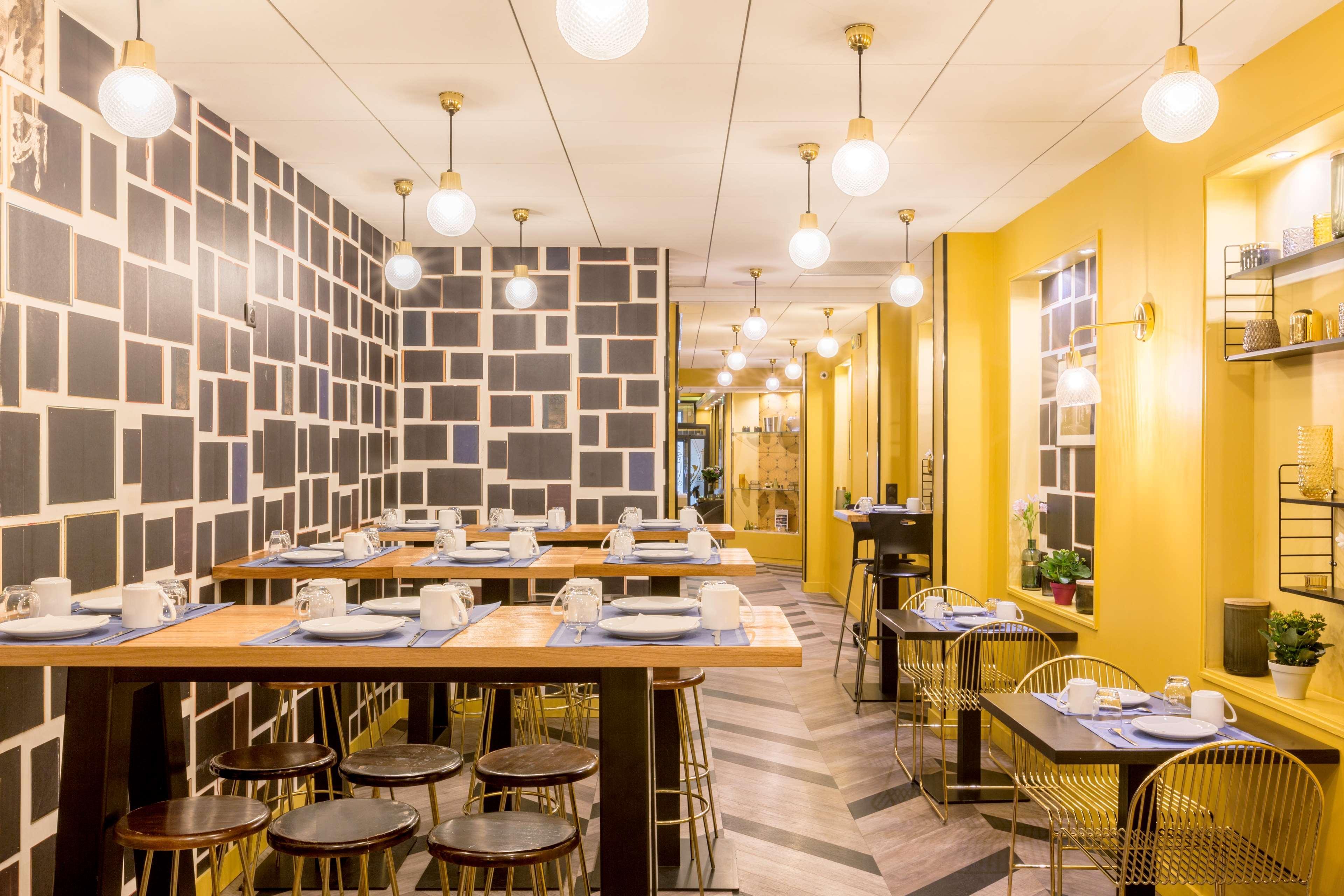 Western Centre Hotel 3*